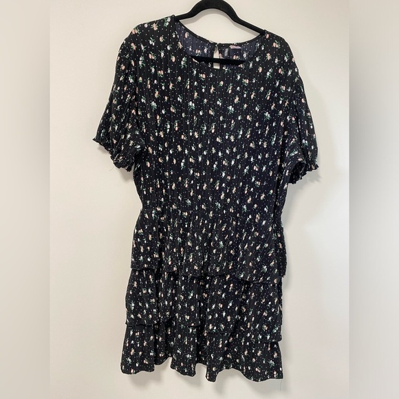 Divided Dresses & Skirts - H&M floral pleated dress